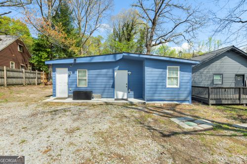 3209 Peachtree St, Lithia Springs, GA, 30122-1429 | Card Image