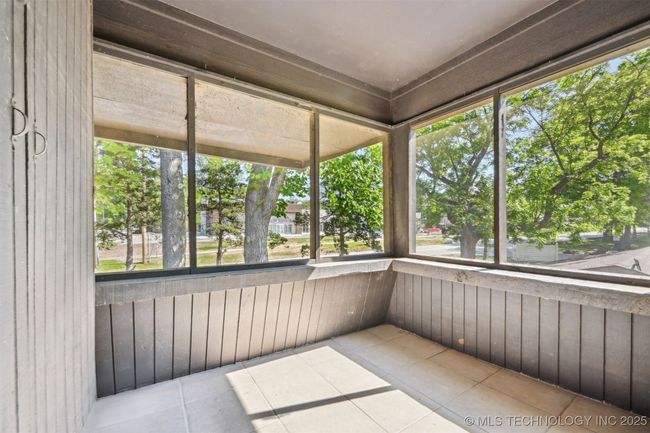 Balcony off the 2nd bedroom | Image 25