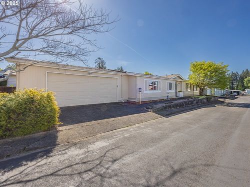 77-17401 Se 39th St, Vancouver, WA, 98683-9408 | Card Image