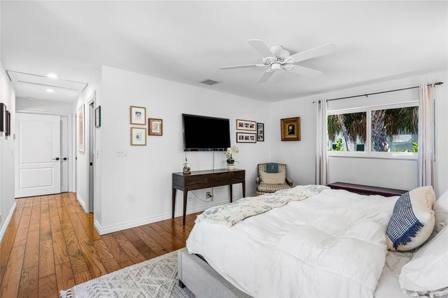 2642 Ne 26 Th Ter, House other with 4 bedrooms, 2 bathrooms and null parking in Lighthouse Point FL | Image 21