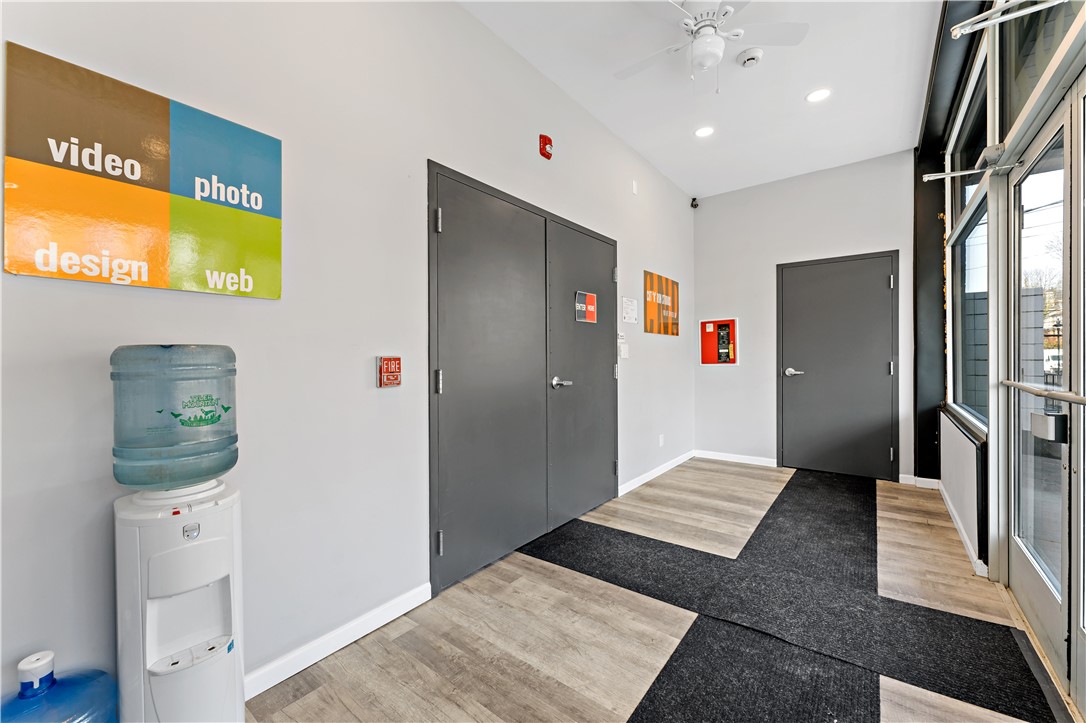 Commercial Lease in Beechview 3