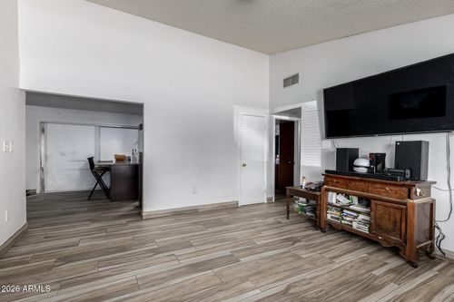 2616 N 50th Ave, Phoenix, AZ, 85035-2006 | Card Image