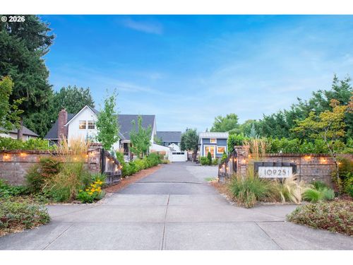 10925 Sw Wilsonville Rd, Wilsonville, OR, 97070-8594 | Card Image