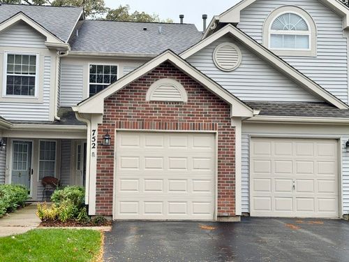 752 Ripple Brook Ct, Elgin, IL, 60120-4931 | Card Image
