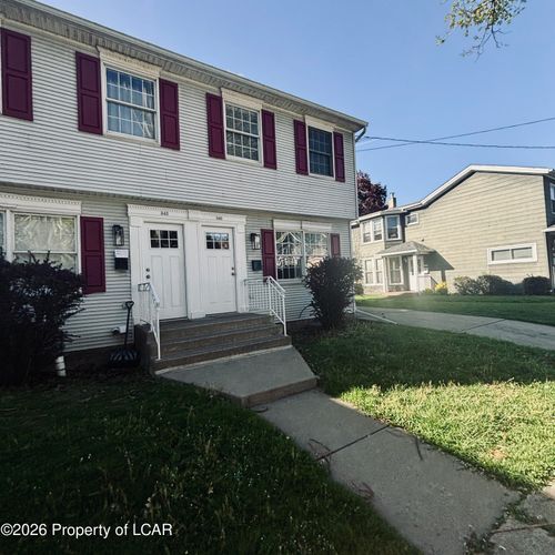 340 Race St, West Pittston, PA, 18643-2841 | Card Image
