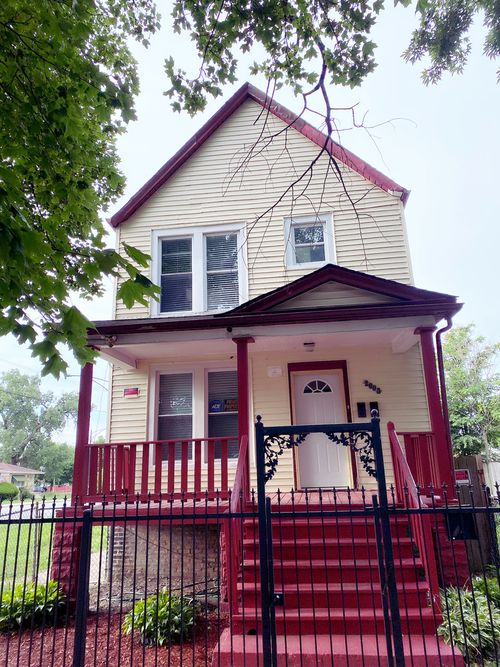 2003 W 69th Pl, Chicago, IL, 60636-3227 | Card Image