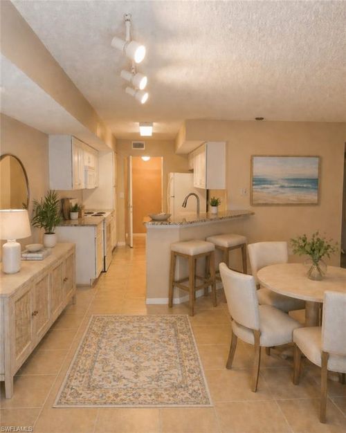 1518-13621 Eagle Ridge Dr, FORT MYERS, FL, 33912-6822 | Card Image