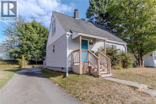 184 Lansdowne Ave, Saint John, NB, E2K3A5 | Card Image