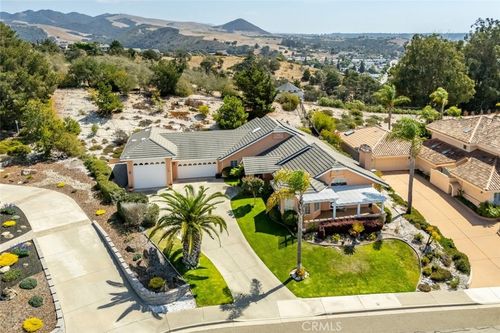 273 Mercedes Ln, Arroyo Grande, CA, 93420-2654 | Card Image