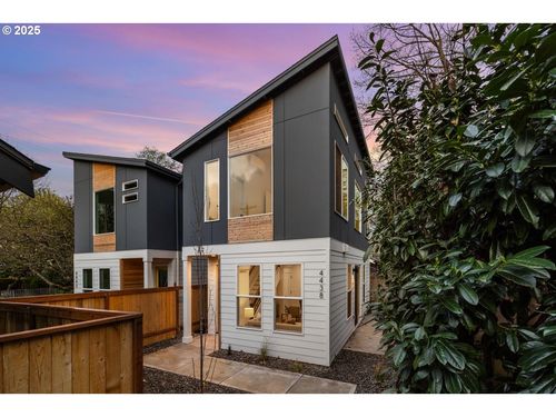 4438 Se Henry St, Portland, OR, 97206-7052 | Card Image