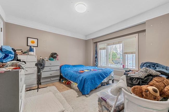 3229 W 24 Th Ave, House other with 6 bedrooms, 3 bathrooms and 2 parking in Vancouver BC | Image 12