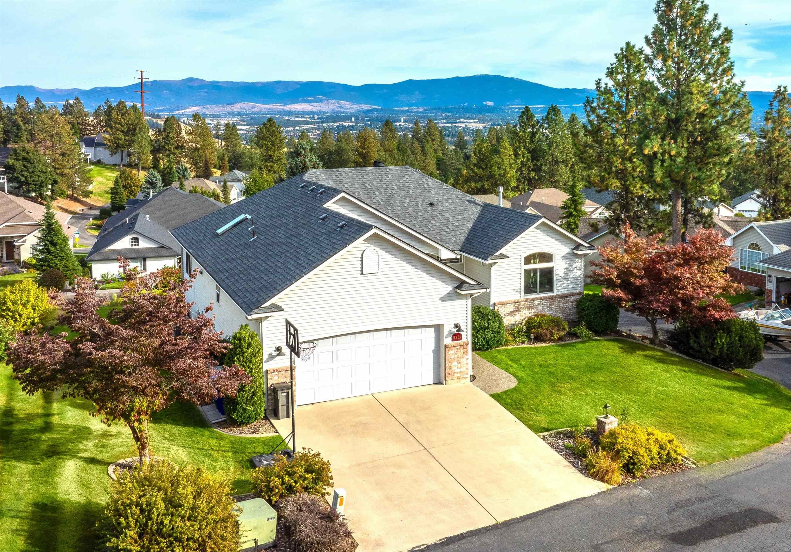Summit Ln, Spokane, WA 99212