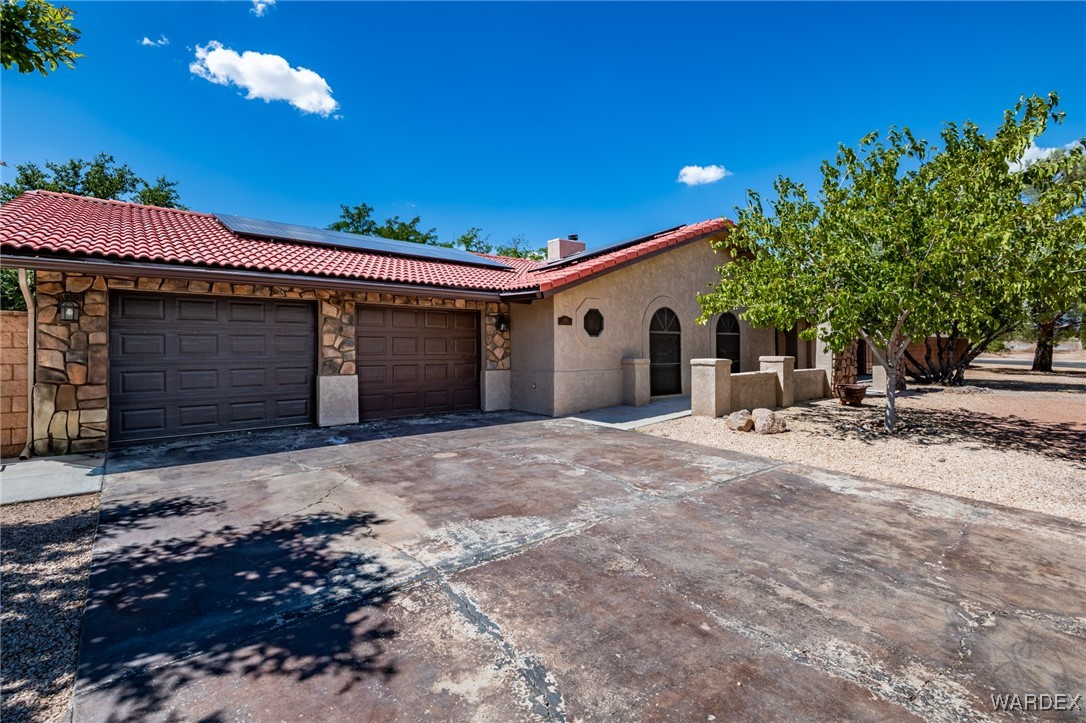 Shadow Mountain Dr, Kingman, AZ 86409