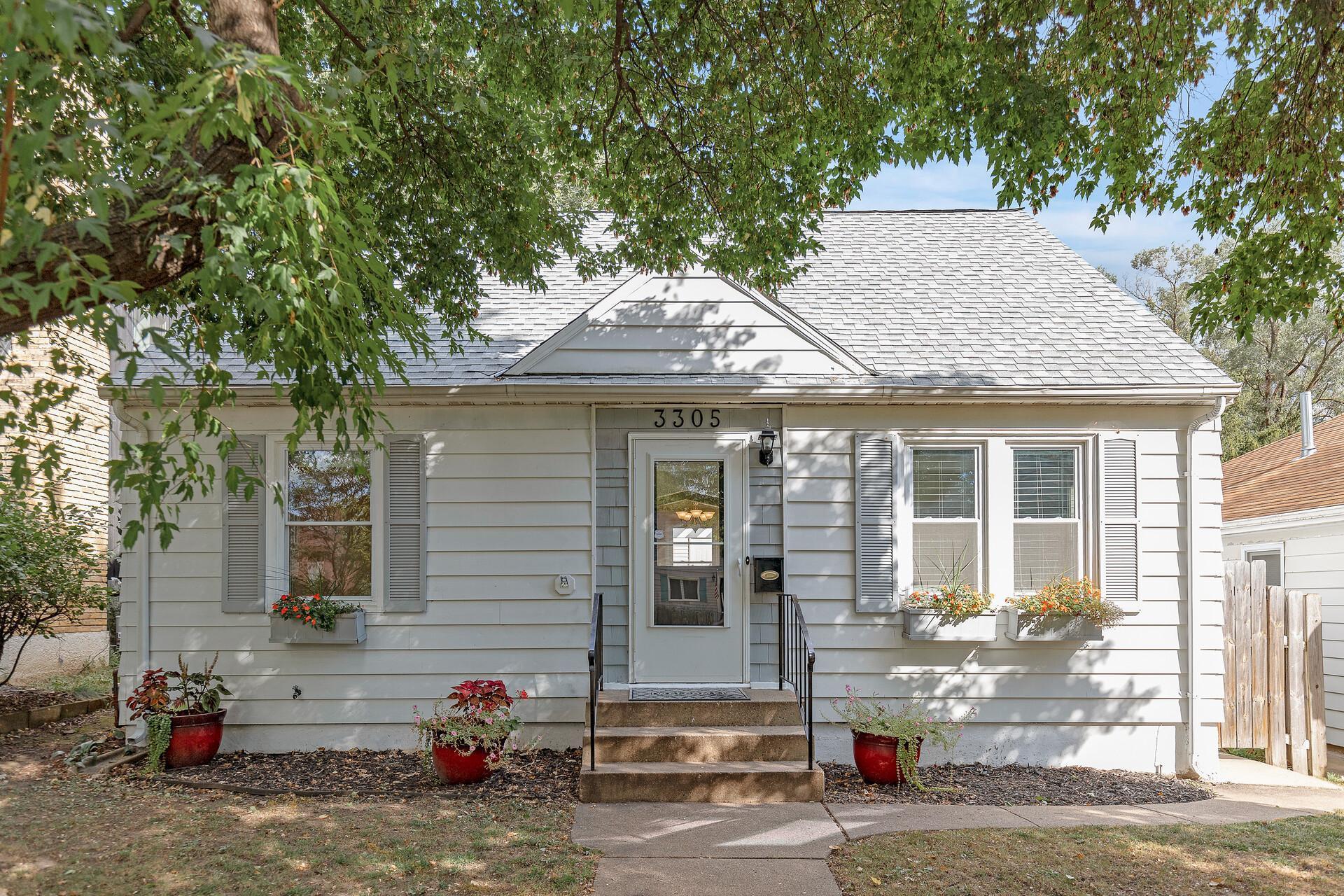 Zarthan Ave, Minneapolis, MN 55416