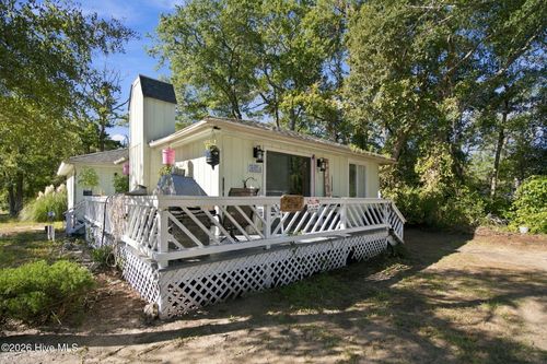 2907 E Oak Island Dr, Oak Island, NC, 28465-6026 | Card Image