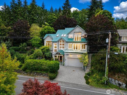 7275 N Mercer Way, Mercer Island, WA, 98040-2131 | Card Image