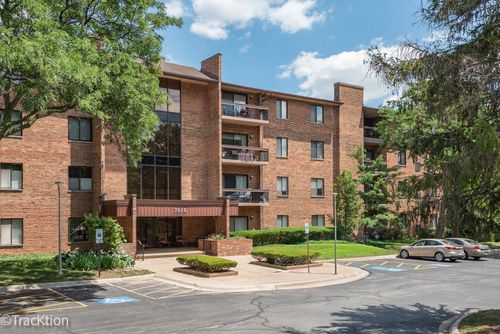 apt-202-7515 Nantucket Dr, Darien, IL, 60561-4726 | Card Image