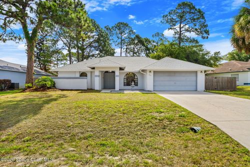221 Seahorse Cir Se, PALM BAY, FL, 32909-8528 | Card Image