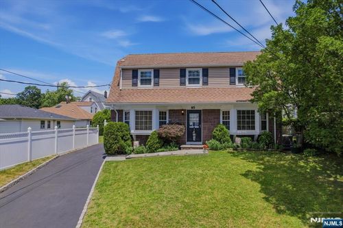 85 Stewart Ave, Kearny, NJ, 07032-1725 | Card Image