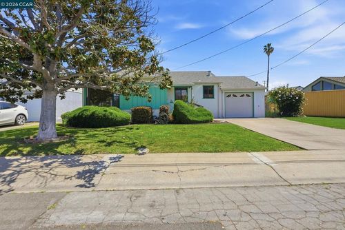 15184 Andover St, San Leandro, CA, 94579-1752 | Card Image