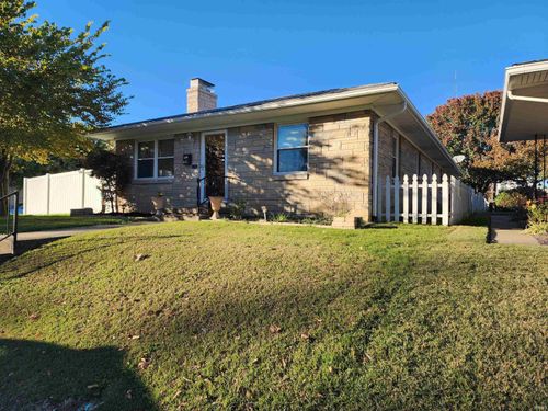 2131 W Iowa St, Evansville, IN, 47712-5202 | Card Image