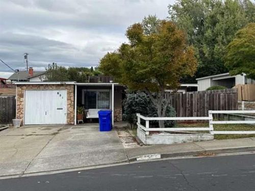 851 Sunnyview Dr, Pinole, CA, 94564-2636 | Card Image