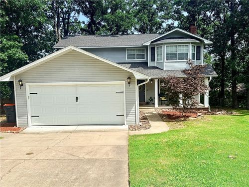 4 Water Oak Ln, Russellville, AR, 72802-9032 | Card Image