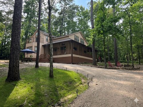 40 Dartmoor Ct, Coldspring, TX, 77331-3269 | Card Image