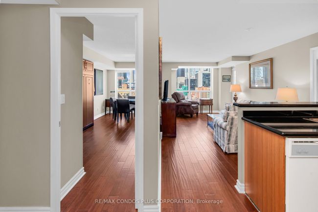 1135 - 109 Front St E, Condo with 2 bedrooms, 2 bathrooms and null parking in Toronto ON | Image 14