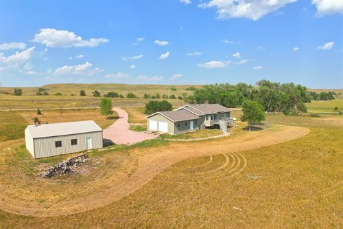 15745 Hammerquist Rd, Caputa, SD, 57725-6522 | Card Image