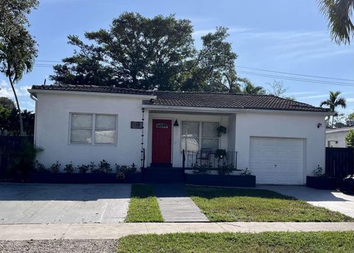 784 Ne 81st Street, Miami, FL, 33138 | Card Image