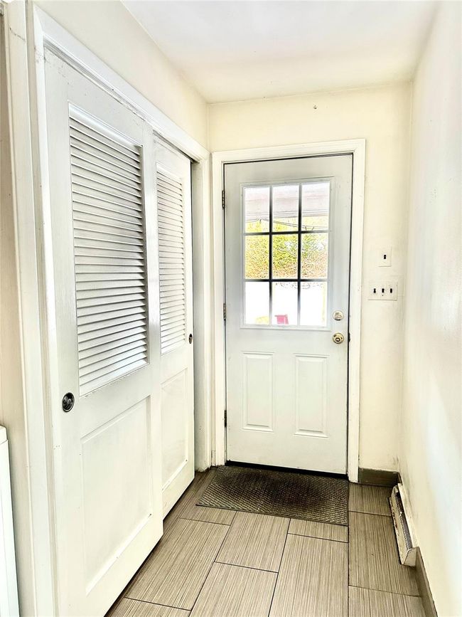 View of doorway to outside | Image 11