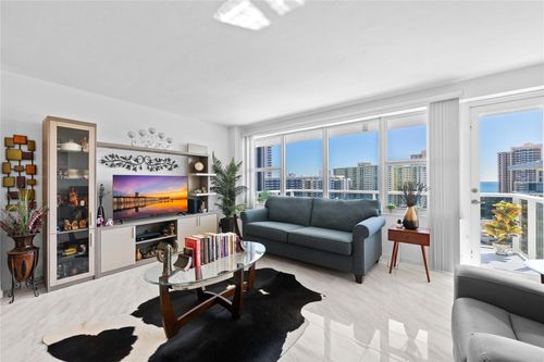 1711-3300 Ne 36th St, Fort Lauderdale, FL, 33308-6754 | Card Image