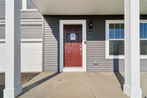 335 N Aspen Dr, Cortland, IL, 60112-4219 | Card Image