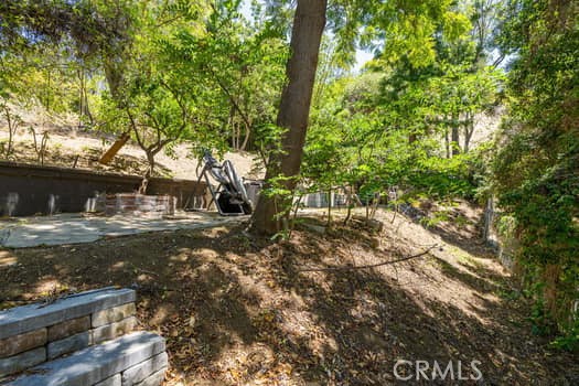 Land in Los Angeles 4