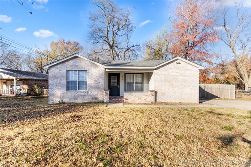 314 Delaware Ave, Coweta, OK, 74429-2274 | Card Image