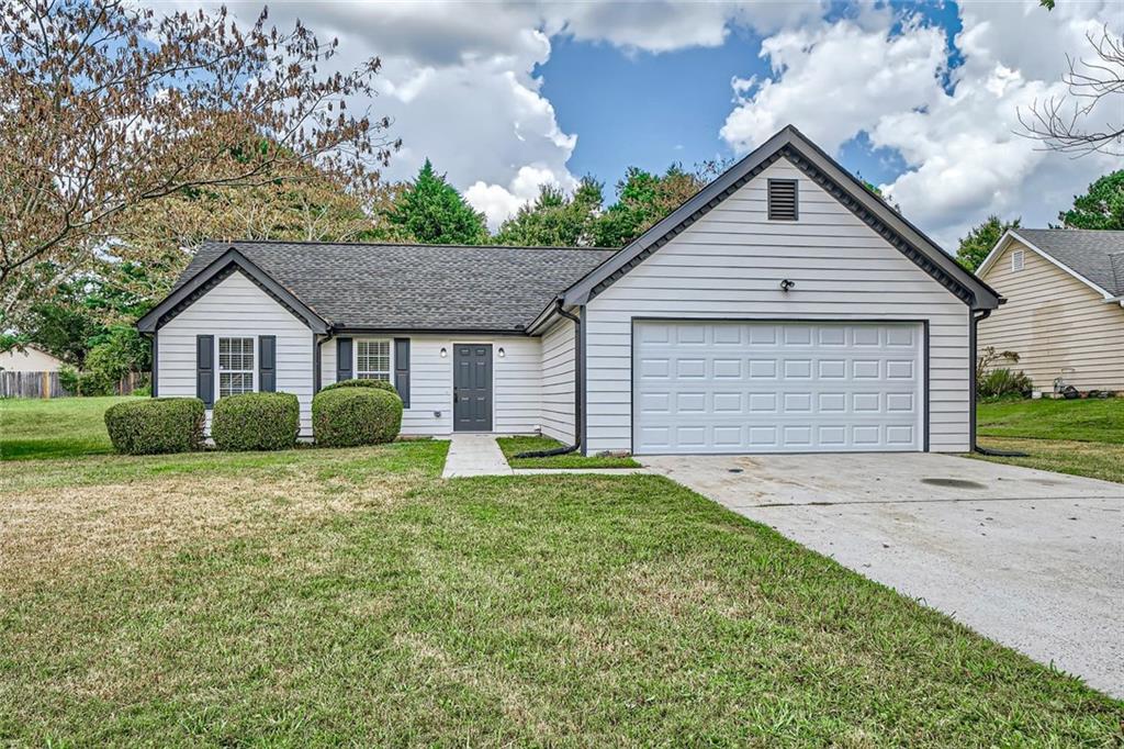 Mercury Dr, Lawrenceville, GA 30045