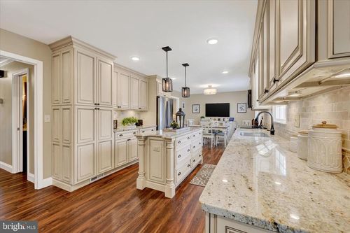 14003 Foxland Rd, Phoenix, MD, 21131-1804 | Card Image