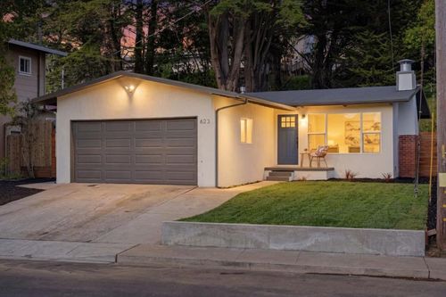 623 Miller Ave, Pacifica, CA, 94044-1935 | Card Image