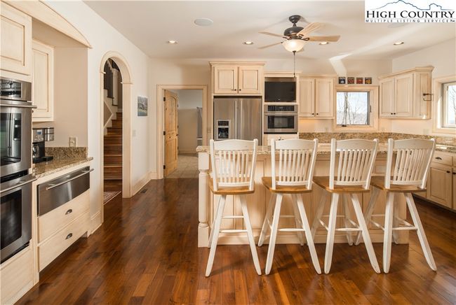 1902 Elk Creek Mountain Pkwy, House other with 4 bedrooms, 5 bathrooms and null parking in Todd NC | Image 15