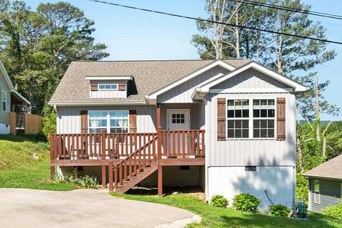612 Richardson St, Dalton, GA, 30720-8744 | Card Image