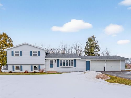 320 Parma Center Rd, Hilton, NY, 14468-9314 | Card Image