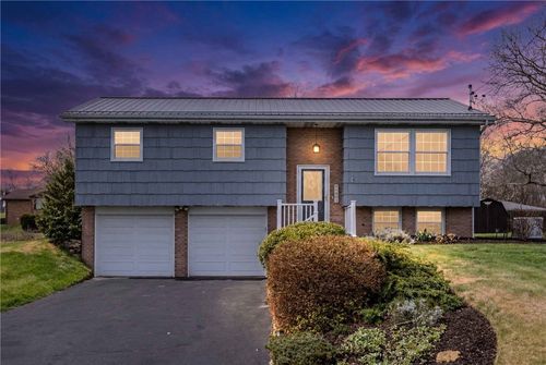 1403 2nd Ave, Brighton Twp, PA, 15009-1425 | Card Image