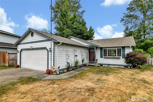223 Nugget Road, Gold Bar, WA, 98251 | Card Image