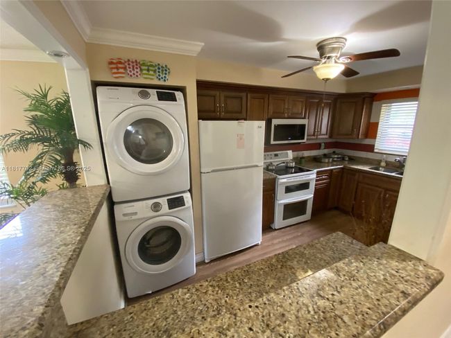 APT-115 - 6200 Nw 44 Th St, Condo with 2 bedrooms, 2 bathrooms and null parking in Lauderhill FL | Image 6