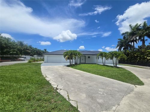 23421 Sw 217th Ave, Homestead, FL, 33031-1037 | Card Image