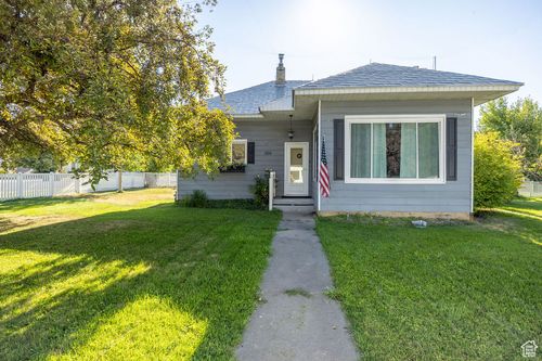 306 Main St, Smithfield, UT, 84335-1914 | Card Image