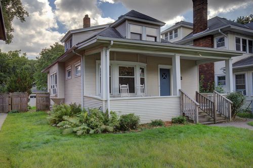 2098 Marshall Ave, Saint Paul, MN, 55104-5747 | Card Image