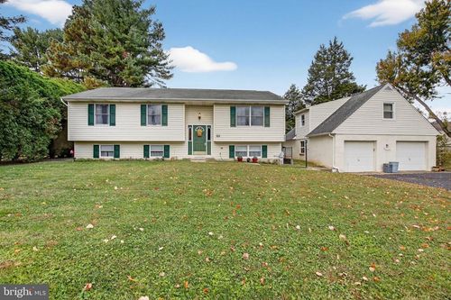 6604 Monroe Ave, ELDERSBURG, MD, 21784-6343 | Card Image