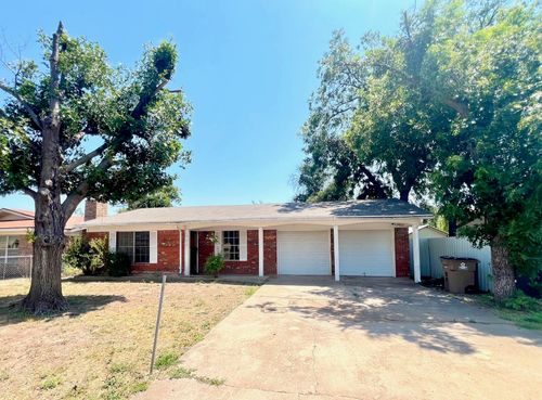 721 Spaulding St, San Angelo, TX, 76903-4927 | Card Image